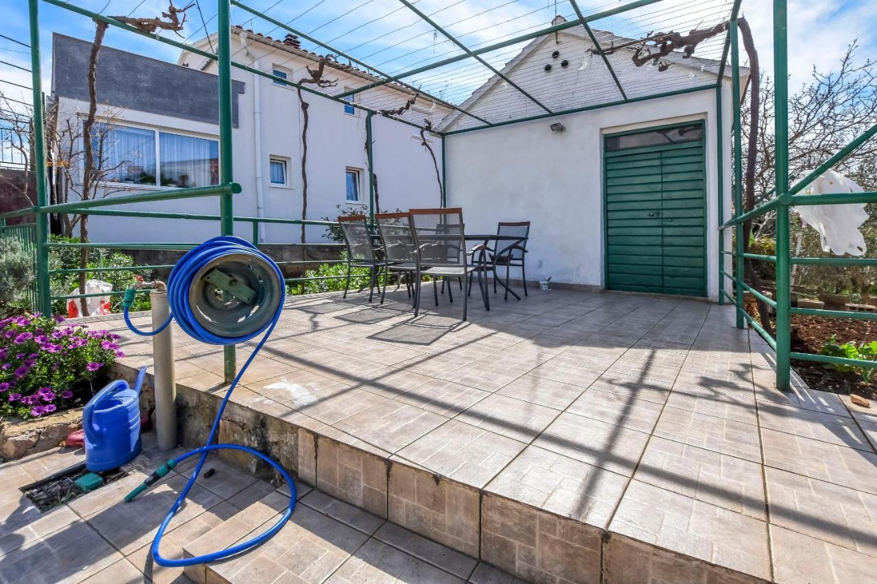 Apartments Ercegovic 로고즈니차 외부 사진
