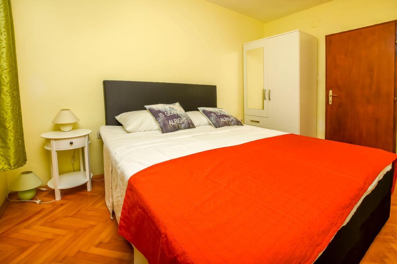 Apartments Ercegovic 로고즈니차 외부 사진