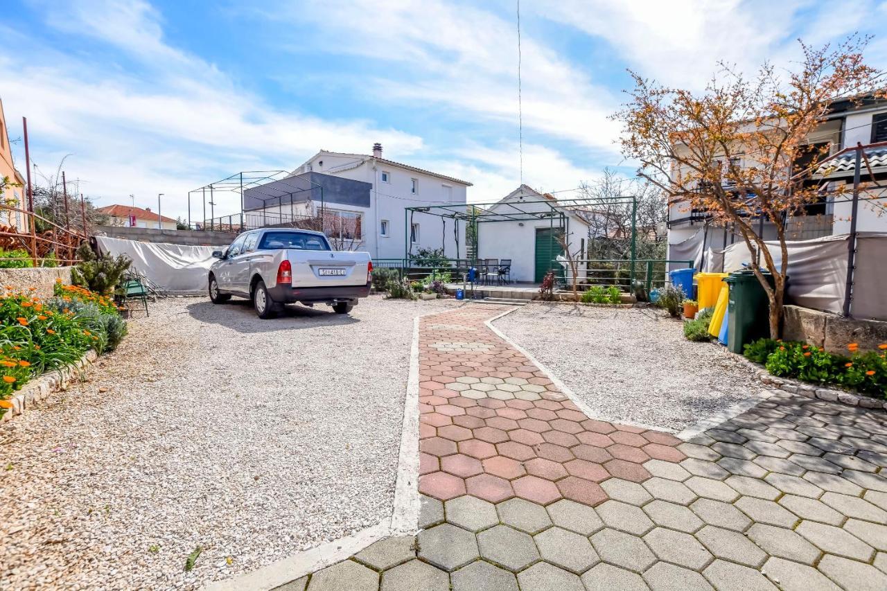 Apartments Ercegovic 로고즈니차 외부 사진