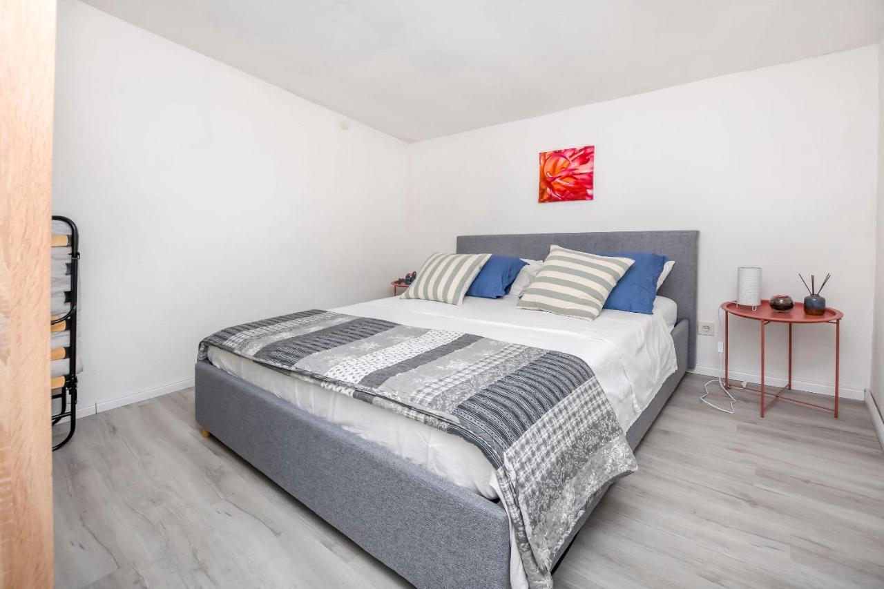 Apartments Ercegovic 로고즈니차 외부 사진